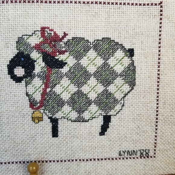 Vintage Cross Stitch Sheep Woolen Pattern Sampler 1988 15" x 12" Mounted on Chip - Picture 4 of 12